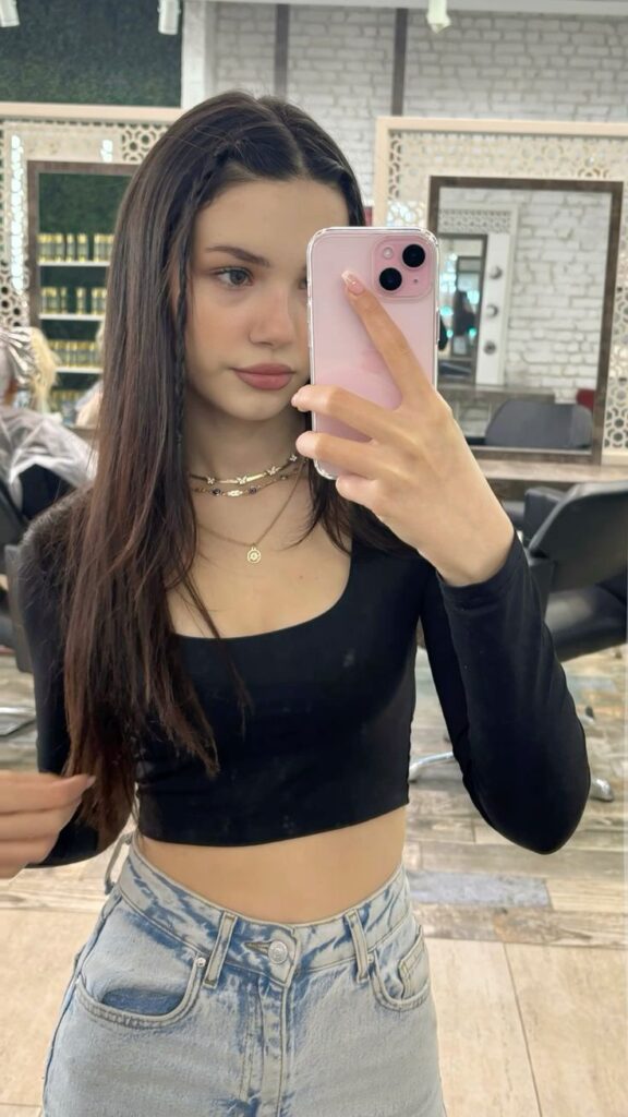 Arnavutkoy Escort Julide Bronz Ten Enerjik Anal Oral Escort 2