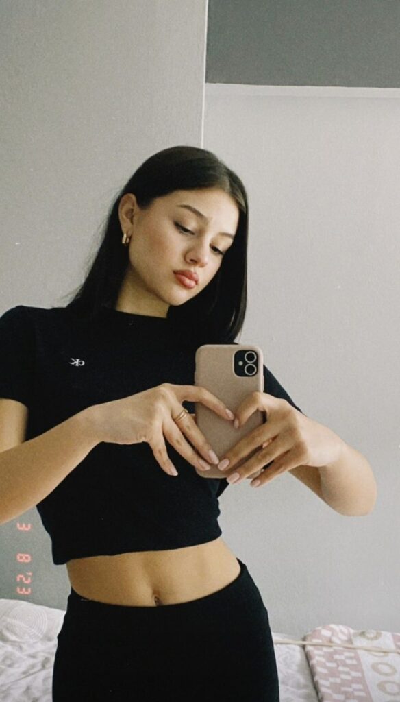 Bakirkoy Escort Hande Olgun Cazibesi ve Deniz Gibi Ferahligiyla Uzun ve Doyurucu Anal Seanslar Sunan 2