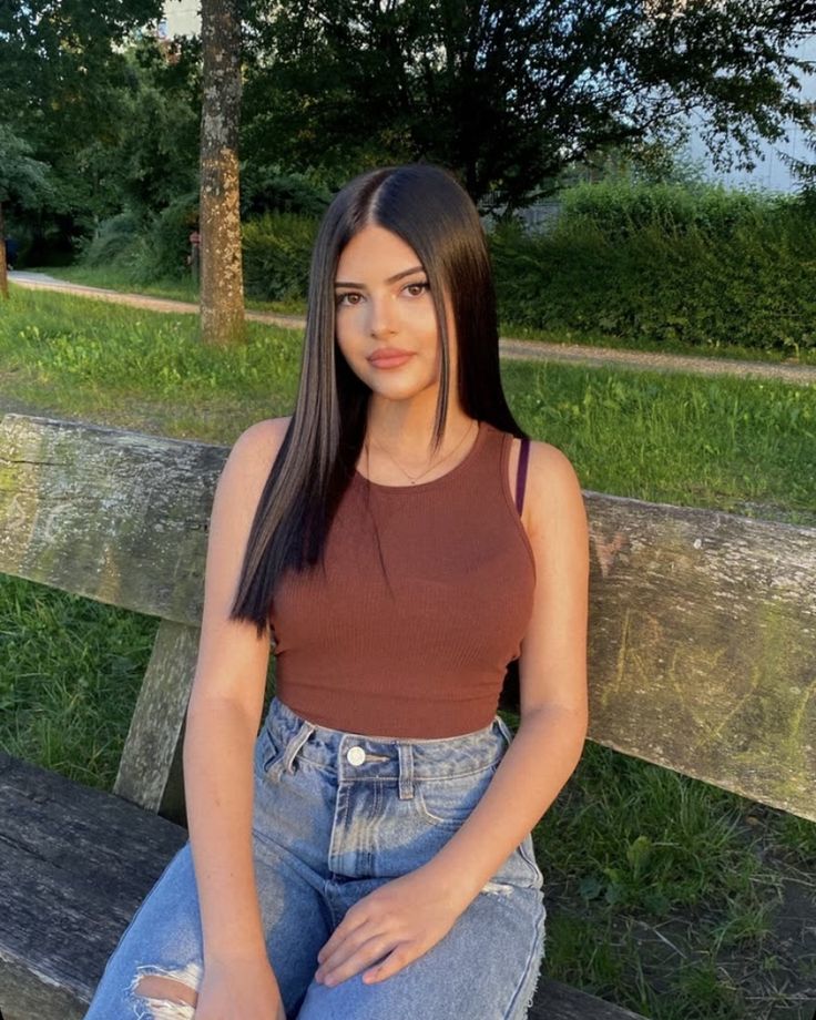 Avcılar Escort: Mustafa Kemal Paşa ve Latin Escort Seçenekleri 3 Latin Escort – Avcılar Escort Bayan seçenekleri için şık bir iç mekân