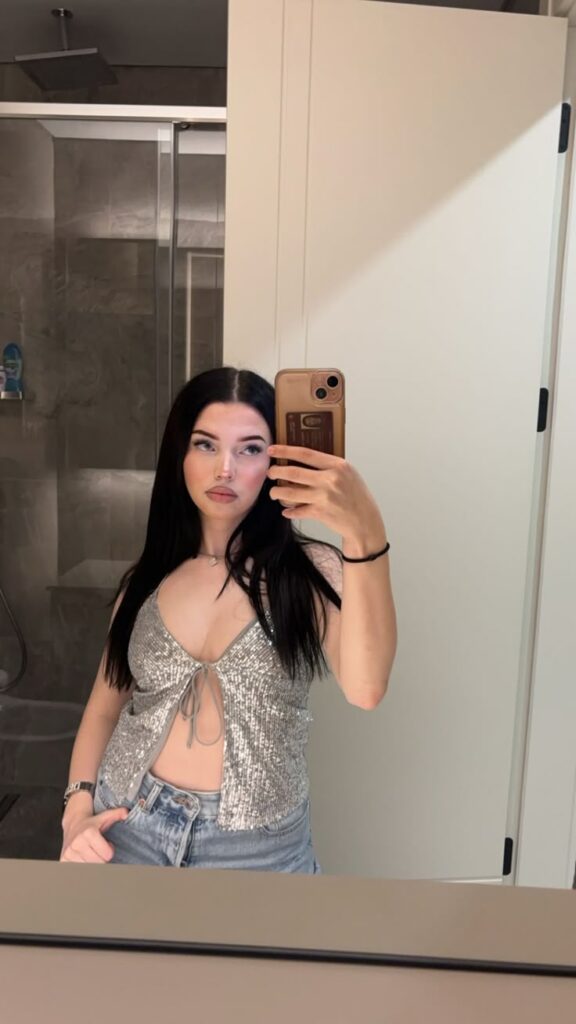 Ümraniye Escort | Çakmak ve Dudullu Escort Bayanlar görseli 2
