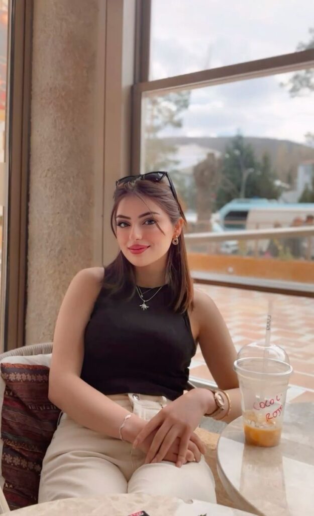 Ümraniye Escort | Çakmak ve Dudullu Escort Bayanlar görseli 3